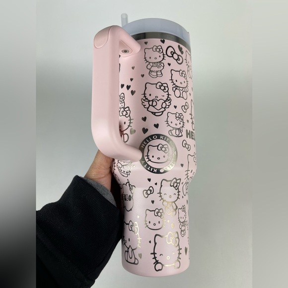 Hello Kitty 40oz Bloom Stanley Engraved - Picture 6 of 8